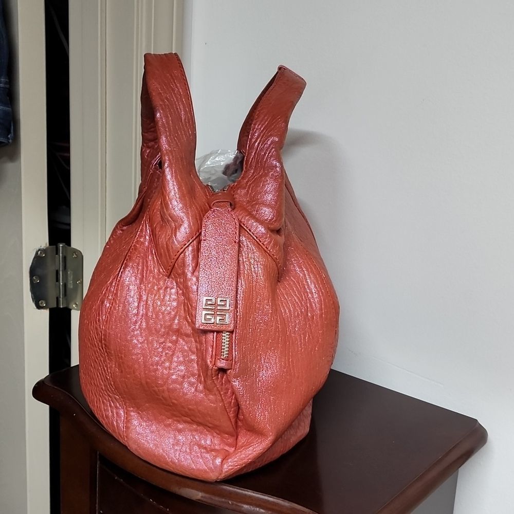 GIVENCHY Hobo Style handbag - Picture 9 of 16